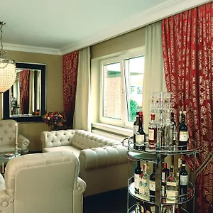 Hotel Business &