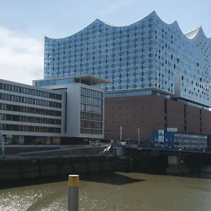 Gästezimmer An Der Elbphilharmonie Contactless Check In Hamburg