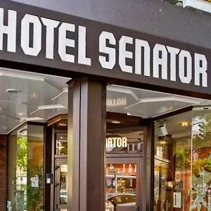Hotel Senator